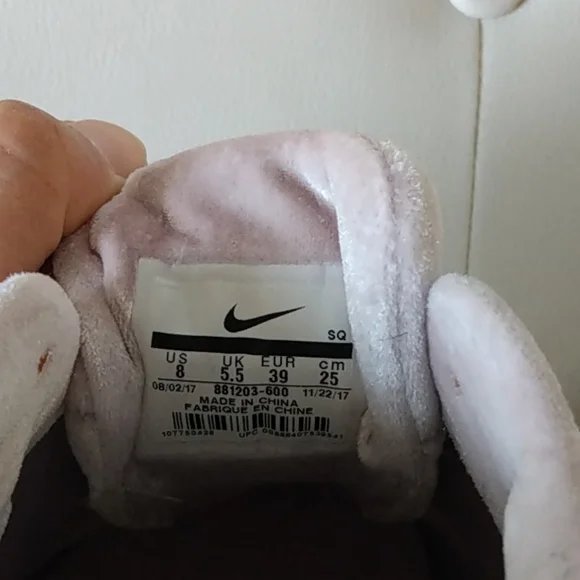 Nike running shoes sz 8 - Picture 6 of 6